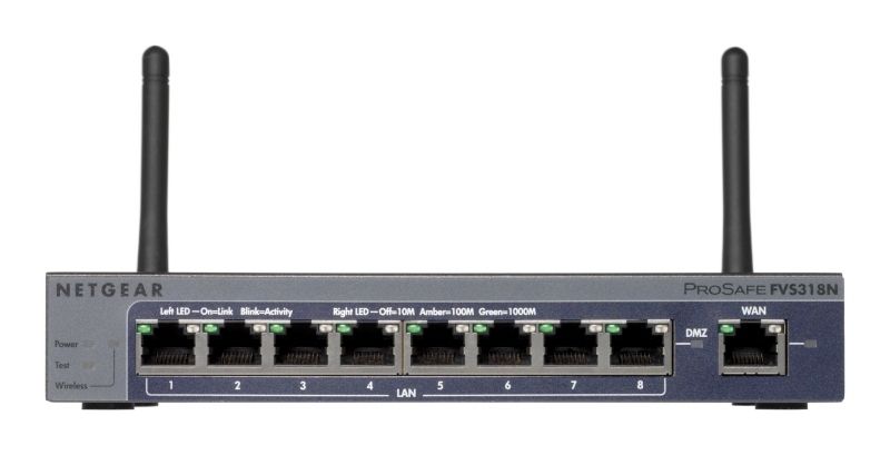 Für die Einbindung ins LAN bietet die Netgear FVS318N ProSafe Firewall sowohl Wireless-N als auch acht Gigabit Ethernet Ports. (Archiv: Vogel Business Media)