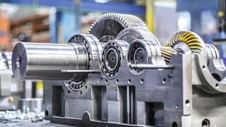 Zur axialen Spieleinstellung in der Wälzlagermontage nutzen viele Getriebebauer anwendungsspezifisch konfigurierte Laminum- und Lamivario-Passscheiben von Martin. (Bild: Georg Martin GmbH)