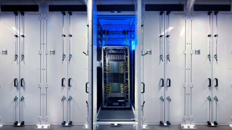 Dell Technologies stattet unter anderem seine „Poweredge“-Server mit jüngster Nvidia-Technik aus. (Bild:  Dell Technologies)