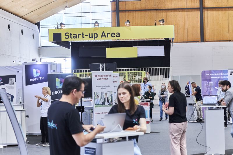 25 junge Unternehmen präsentieren sich in der Start-up Area der Learntec (LEARNTEC)