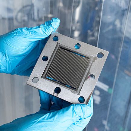 The bipolar plate shows no signs of corrosion.(Source:  Empa)