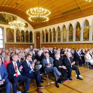 Der Kaisersaal im Frankfurter Römer wurde zum Schauplatz einer doppelten Ehrung.(Bild:  Zietz – VCG)
