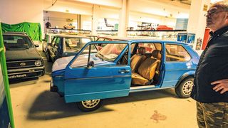 Die Golf-Sammlung des Österreichers Josef Juza bietet viele Raritäten, wie etwas dieses Vorserienexemplar mit Schiebentür. (Bild: VW)
