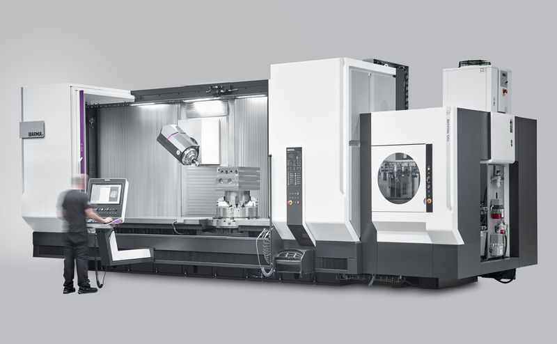 Blick auf eine Vertreterin der neuen Generation von Bearbeitungszentren der Z-Serie von Ibarmia. Sie bietet im Vergleich zu den vorherigen Modellen nicht nur einen um rund 20 Prozent vergrößerten Arbeitsraum, sondern agiert auch dynamischer. (Bild: Ibarmia)