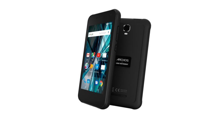 Gewappnet gegen Wasser ist das Archos Sense 47X für Outdoor-Aktive geeignet. (Archos)