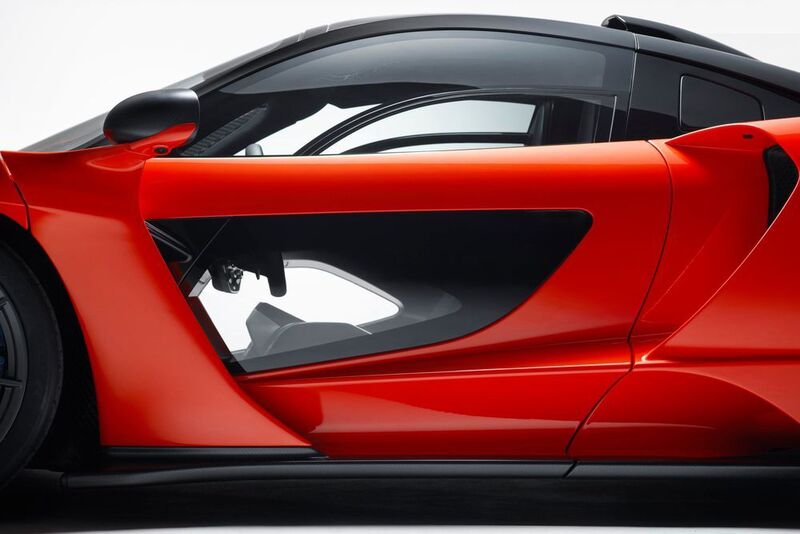 Besondere Aufmerksamkeit dürften die Türen generieren, deren untere Panele optional mit einem Glaseinsatz versehen werden können. (McLaren)
