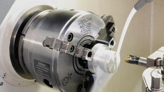 Die Backen des Duro-T lassen sich einfach wenden, austauschen oder über den ganzen Spannbereich versetzen. (Röhm)