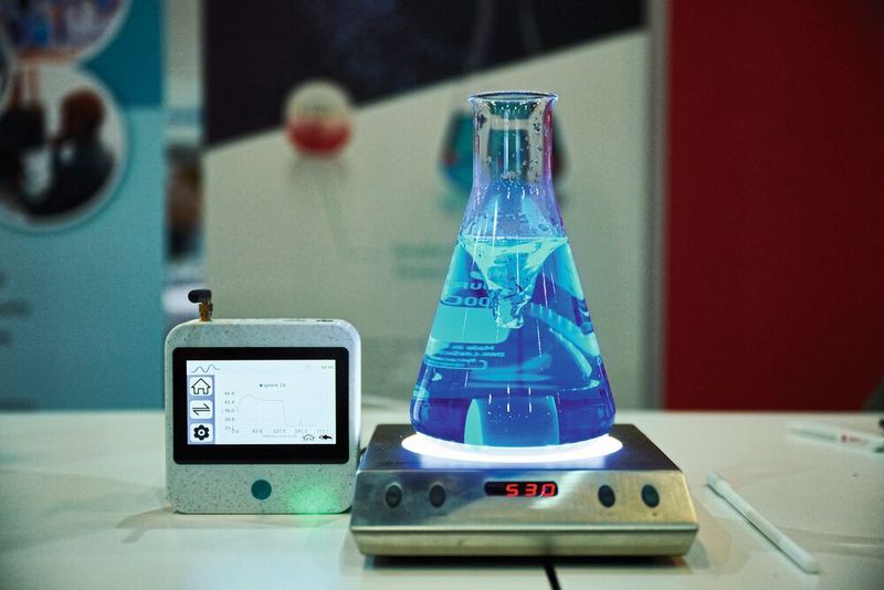 Ein Magnetrüher von 2mag war auch Bestandteil des Uses Cases.   Mehr Infos zu den kommenden LAB-SUPPLY-Messen finden Sie auf www.lab-supply.info (Bild: EYE AM CHRIS)