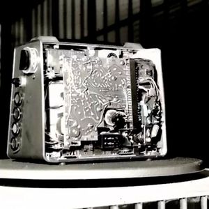 Innenleben eines Radiogeräts auf der Electronica 1964.(Bild:  Messe München)