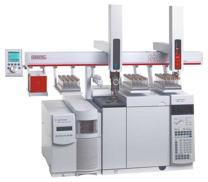 Abb. 3: Automatisiert die Dosierung von Flüssigkeiten und die Probenaufgabe gasförmiger Headspace-Proben: der Gerstel-Multi-Purpose-Sampler.  (Bild: Gerstel)