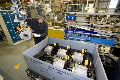 Laut Smart sind die Voraussetzungen für eine durchgängige, perfekt integrierte Fertigung von Modellen mit Elektroantrieb und Verbrennungsmotor im Werk Hambach optimal. (Bild: Daimler)