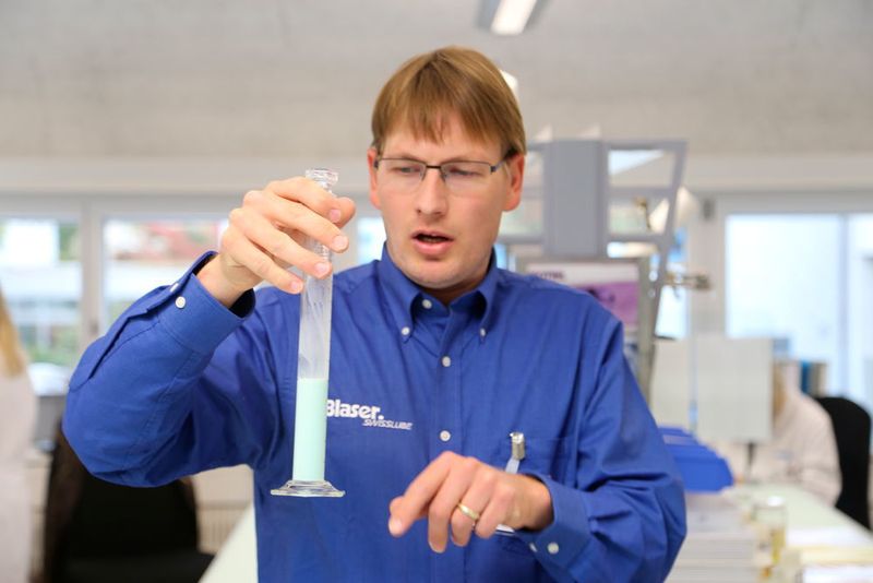 10'000 analyses par an sont exécutées dans ces laboratoires, Ce service haut de gamme est éaglement à la disposition de la clientèle. (JR Gonthier)