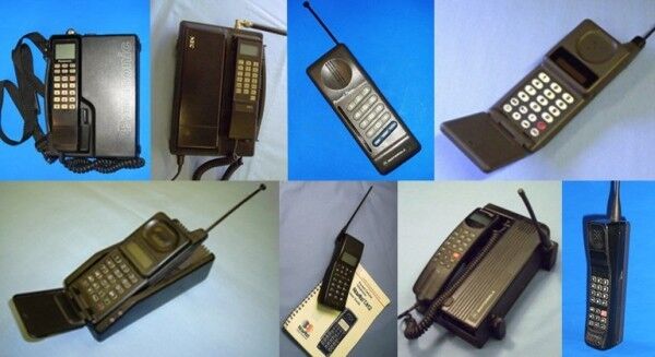 Einige der frühen Analogtelefone der 80er und 90er Jahre (Bild: University of Salford)