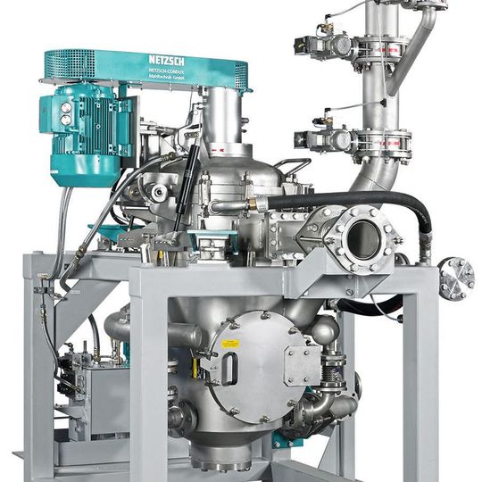 Die Fließbettgegenstrahlmühle CGS 50 eignet sich u.a. für Recovered-Carbon-Black-Anwendungen.(Bild:  Netzsch)