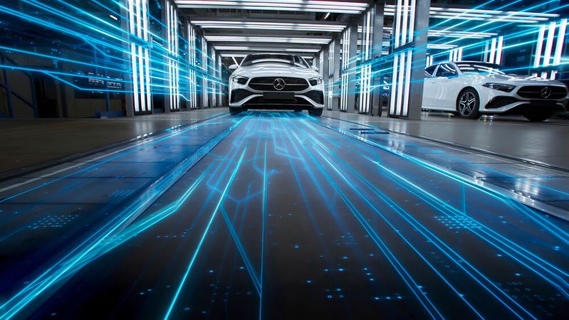 Software spielt bei aktuellen Mercedes-Projekten eine wichtige Rolle.(Bild:  Mercedes-Benz AG)