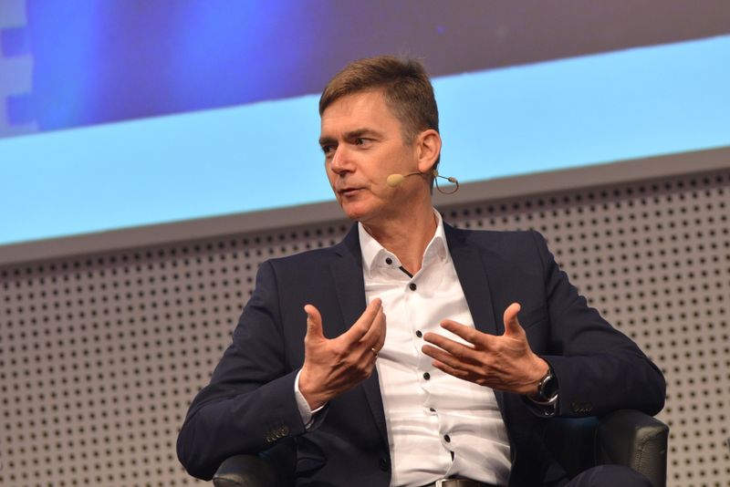 Anlässlich der B2B Marketing Days fragte die marconomy-Redaktion gezielt bei B2B-Marketern, Vertriebs-Profis und Geschäftsführern nach, welche Rolle Hybrid-Selling spielt. (marconomy © Johannes Untch)