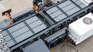 212kWh Gesamtkapazität haben die Lithium-Ionen-Pakete im Mercedes „Urban E-Truck“. (Daimler)