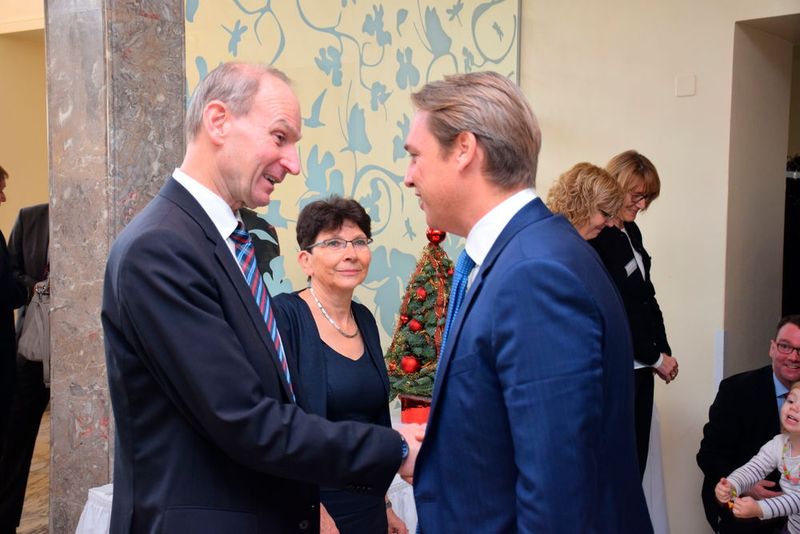 ... der Vertriebsleiter von Control Expert, Jörg Breuer, ... (Wenz)