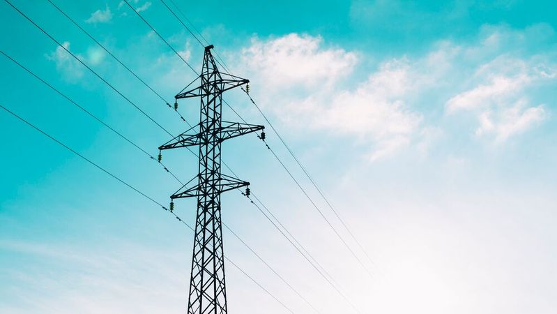 Mit der Einführung des Industriestroms sollen sich einige besonders energieintensive Zweige der Industrie für Fördermaßnahmen bewerben können.(Bild:  frei lizenziert /  Pixabay)