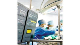 Eine Herzoperation: Medizinische Überwachungsgeräte können von einer verrauschten Busspannung gestört werden; eine Stromversorgung mit galvanischer Trennung kann dieses Rauschen eliminieren. (Bild: Linear Technology)