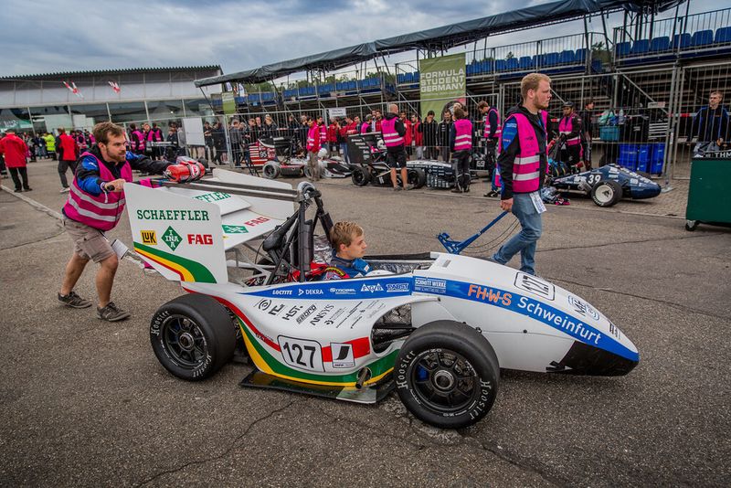 Der Schnelle aus Mainfranken: Der neue MF 8 von Mainfranken Racing (Fachholschule Würzburg-Schweinfurt). (Bild: FSG - Stephanie Bergan)