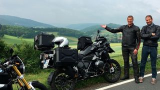 Die beiden Tourguides Stephan Maderner (links) und Philipp Dotzler laden zur diesjährigen Vogel-Branchenausfahrt ein. (»bike und business«)