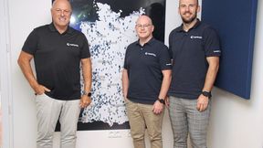 Sie stellen die neue carento-Entwicklung fusion vor, die die verschiedenen Softwaremanager des Unternehmens auf einer Plattform vereint: (v. l.) Geschäftsführer und carento-Gründer Thomas Geissel, Prokurist Kim Andreas Bickelmann und Vertriebler Benjamin Quint. (Bild: VCG Konrad Wenz)