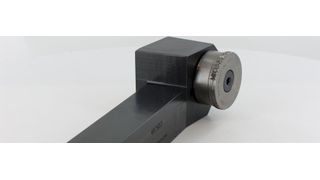 Dieses Sonderwerkzeug zum Prägen auf kleinen Flächen hat die Böni AG entwickelt. (Böni)