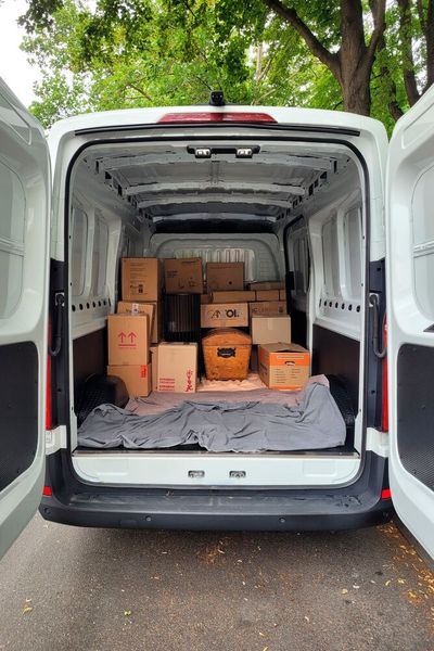 Es geht auf jeden Fall einiges rein in den Kastenwagen. (Bild: Wehner)