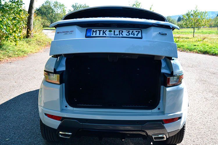 Für alle Modelle optional erhältlich ist die elektrische Heckklappe, die berührungslos bedient werden kann.  (Foto: Michel)