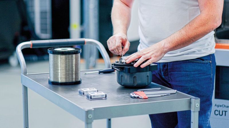 Les Success Packs offre des avantages tels qu'entre autres un accès plus rapide au service client, un support 24 heures sur 24, une assistance à distance et un service de consultation d'experts. (GF Machining Solutions)