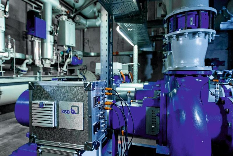 System Effizienz Service: Im Rahmen einer Vor-Ort-Messung erfasst ein KSB-Datenlogger Prozessmessgrößen und Schwingungsgrößen zur Bestimmung des Betriebsverhaltens. (KSB)