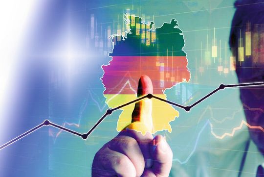 Die Anzeichen deuten auf ein Ende der jahrelangen Talfahrt in der deutschen Industrie hin.(Bild: ©  studio v-zwoelf - stock.adobe.com)