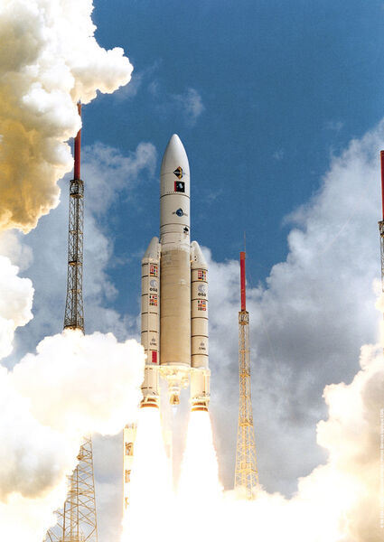 Die Schweißnahtqualität der Bulkheads (Tankboden, Dom) der europäischen Trägerrakete Ariane 5 wird mithilfe der Tivis-Software von EHR geprüft. (ESA/CNES/Arianespace)