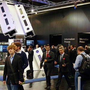 Gemeinsam mit seinen Partnern, Kunden und Lieferanten sucht Rittal permanent nach Lösungen für die Optimierung von Wertschöpfungsketten im Steuerungs- und Schaltanlagenbau.