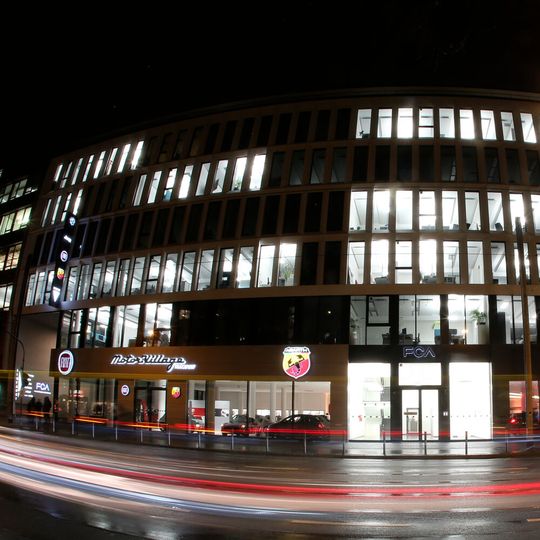 FCA steht unter Verdacht, Diesel-Motoren in verschiedenen Modellen von Fiat, Alfa Romeo, Jeep und Iveco mit einer unzulässigen Abschalteinrichtung bei der Abgasreinigung versehen zu haben. FCA steht unter Verdacht, Diesel-Motoren in verschiedenen Modellen von Fiat, Alfa Romeo, Jeep und Iveco mit einer unzulässigen Abschalteinrichtung bei der Abgasreinigung versehen zu haben.