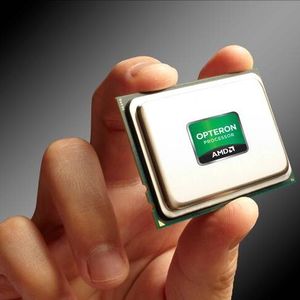 Bild 1: Der AMD Opteron 6200 Series Embedded Prozessor ist der erste 16-Core x86-Prozessor und bietet Performance, Skalierbarkeit und Effizienz für thread-intensive Computing-Applikationen