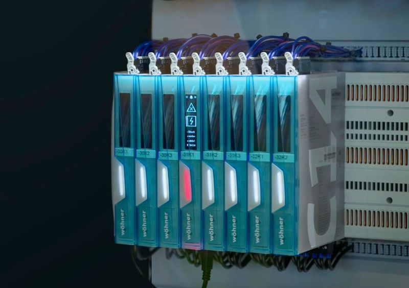 Der Motorstarter ist leicht montier- und demontierbar und durch die standardisierte Crosslink-Schnittstelle auf allen Basissystemen von Wöhner kontaktierbar. (Bild: Wöhner)