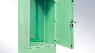 Häwa präsentiert auf der SPS IPC Drives in Nürnberg neue Gehäuse, die besonders gegen Vandalismus geschützt sind: mit starkem Rahmen, dickem Metall und  abwaschbarer Oberfläche.  (Häwa)