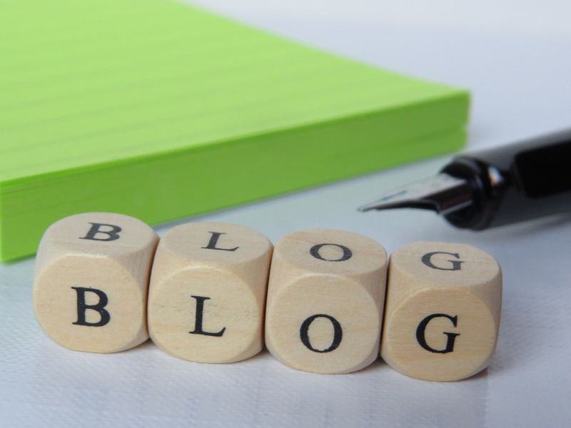 Platz 12: Unternehmens-Blogs/Mikroblogging-Dienste, 5% Durchschnittlich eins von zwanzig Unternehmen gab an, dass es zur internen oder externen Kommunikation Blogs und ähnliche Dienste häufig bis sehr häufig nutzt. Ebenfalls interessant: Elf Fallen auf dem Weg in die digitale Zukunft.  (Bild: Pixabay/Sophieja23)