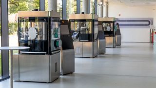 Schluss mit der Charge, her mit dem Kontiprozess! Fette Compacting läuft sich für die Pharmaproduktion von morgen warm. (Bild: Fette Compacting)