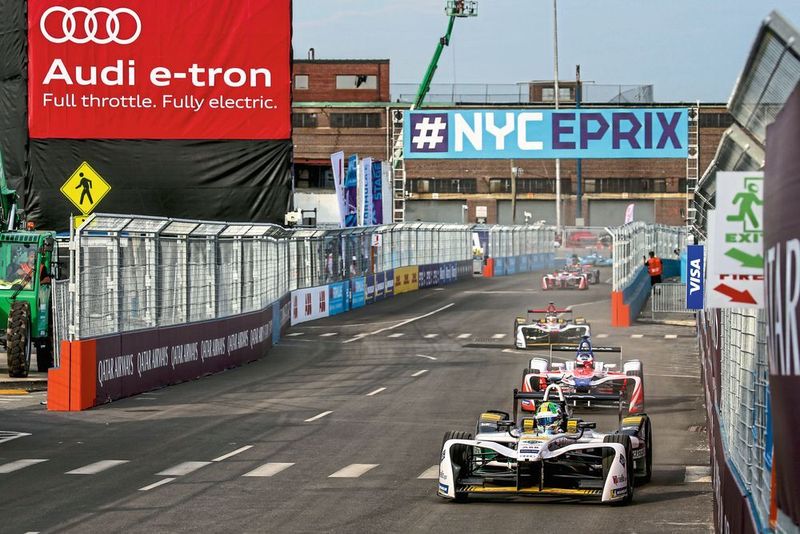 Heisse Duelle auf den Straßen von New York. (Audi/Michael Kunkel)
