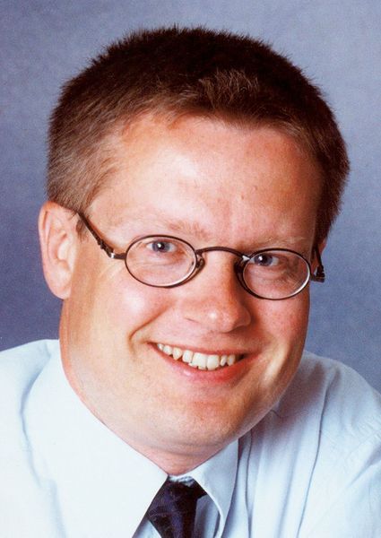 Prof. Dr. Thomas Berlage: Institutsdirektor am Fraunhofer-Institut  für Angewandte Informationstechnik  FIT in Sankt Augustin und Professor für Informatik an der RWTH Aachen. Seine Arbeitsgruppe beschäftigt sich mit Life-Science-Informatik sowohl in der Medizin (navigierte Chirurgie) als auch in der Biotechnologie (High-Content-Screening). (Archiv: Vogel Business Media)