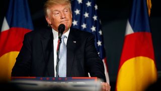 Gestern Abend war was los in Davos! Zunächst rumpelte Donald Trump beim Weltwirtschafsforum über Europa und die Nato los. Dann kippte die Stimmung und er verkündete, dass es keine Strafzölle wegen des Widerstands der EU zum Thema Grönland gibt ... (Bild: Ch. Sevens)