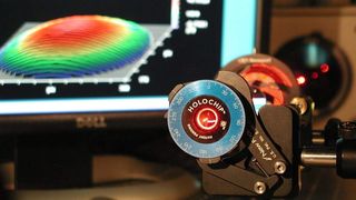 Die Brennweite der neuen Polymerlinse kann manuell und kontinuierlich über einen großen Bereich eingestellt werden. (Archiv: Vogel Business Media)