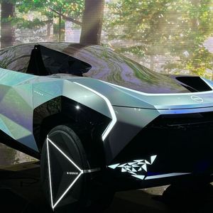 Der Nissan Hyper Punk zeigt den Juke in groß als Comic-Helden.(Bild:  sp-x/Benjamin Bessinger)