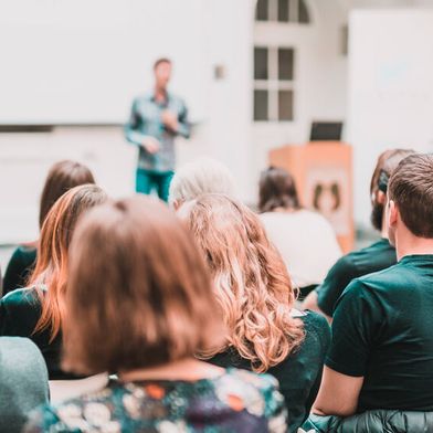 Das Estrel Congress Center ist das größte Kongresszentrum Berlins und Veranstaltungsort des Events. (Bild: © kasto – stock.adobe.com)