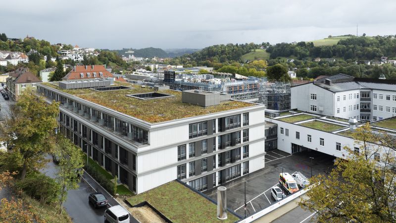Das neue Bettenhaus am Klinikum Passau.   (Bild:  ATP Architekten Ingenieure/Friedmann)