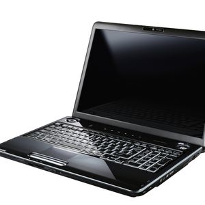 In den Geräten der P300-Reihe kommen die mobilen ATI-Grafiklösungen der HD3000-Serie zum Einsatz.