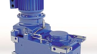 Safomi-IEC-Adapter für Maxxdrive-Industriegetriebe in Kombination mit Antriebsmotor: weniger Bauteile, erhöhte Betriebssicherheit (Nord Drivesystems)